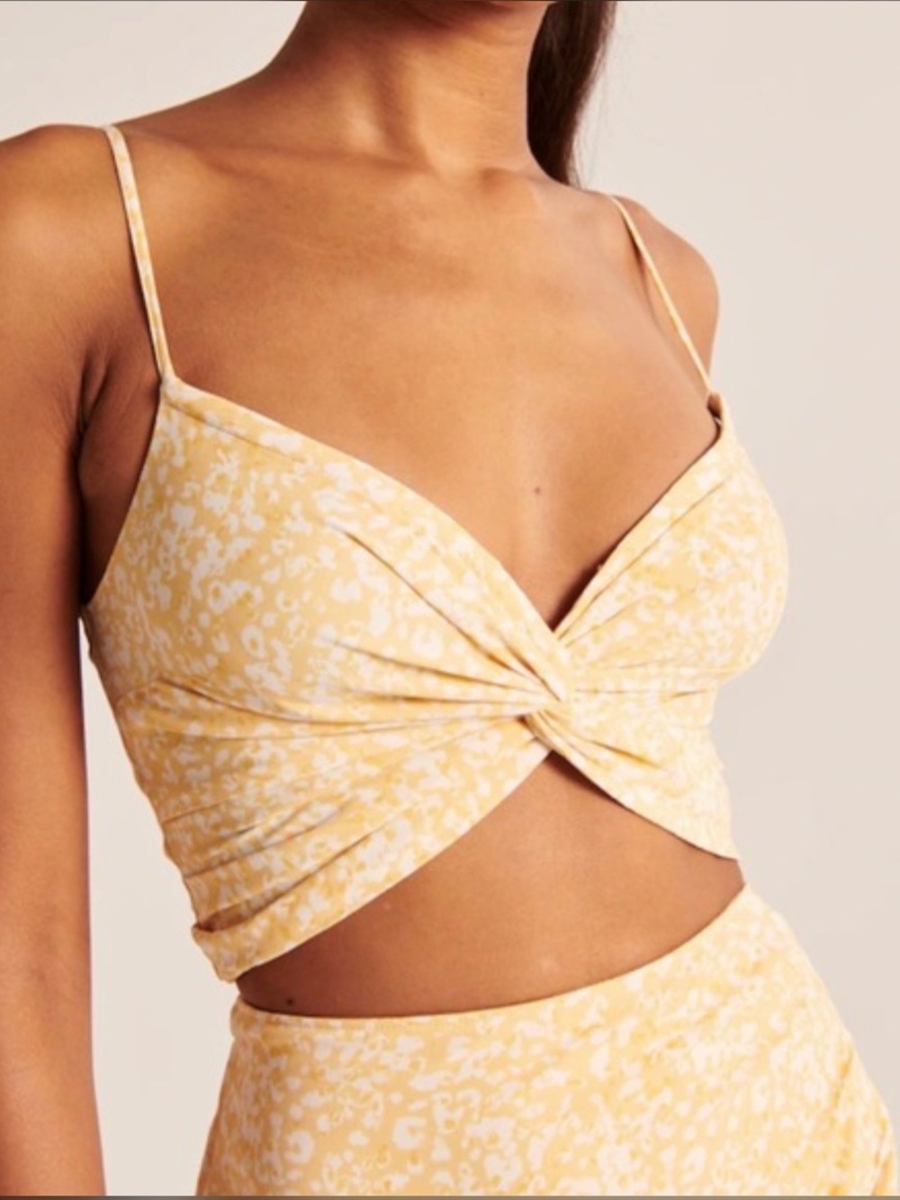 Abercrombie & Fitch Twist Front Cropped Cami